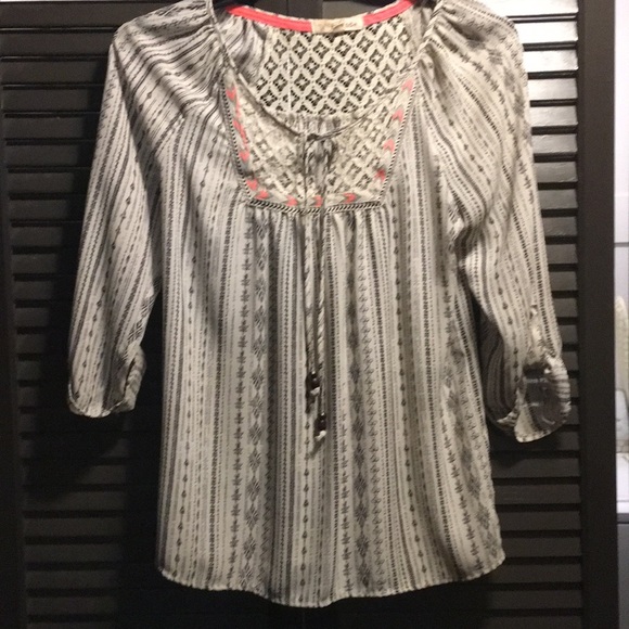 Rewind Bohemian tunic style top w/ pink & grey - Picture 2 of 5